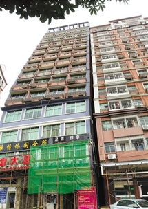 深圳民治创业花园惊现 楼歪歪